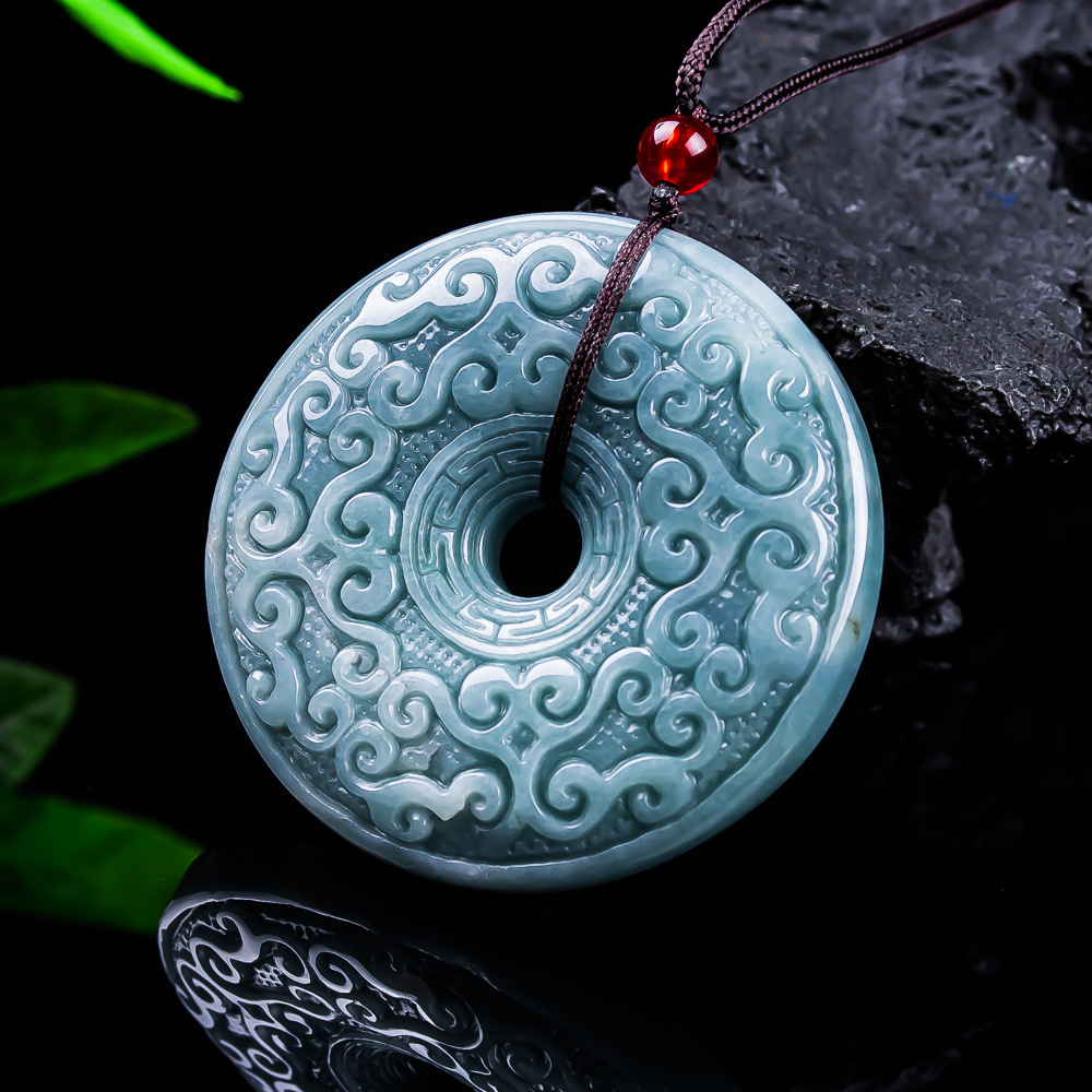Women'S Vintage Accessories - Naturalny birmański jadeitowy wisiorek w kształcie