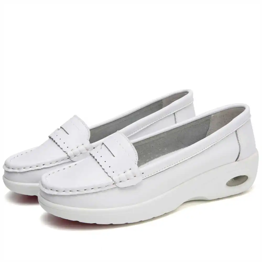 Białe buty sportowe z grubą po – Women Accessories Brand Name Ideas recenzja i cena