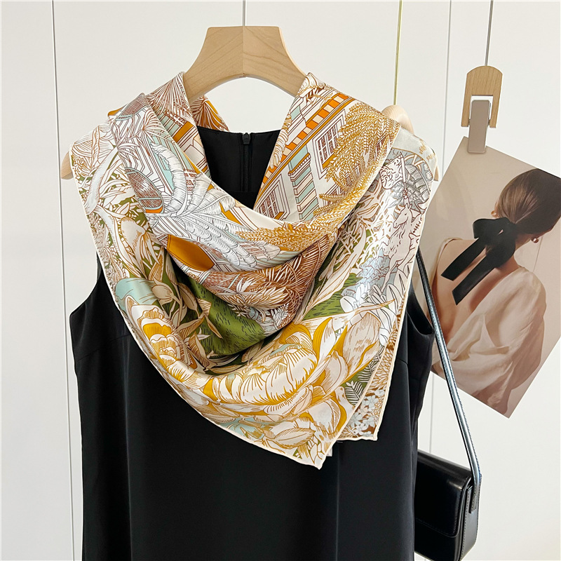 Satynowa jedwabna apaszka 110  – Accessories Brand For Women recenzja i cena
