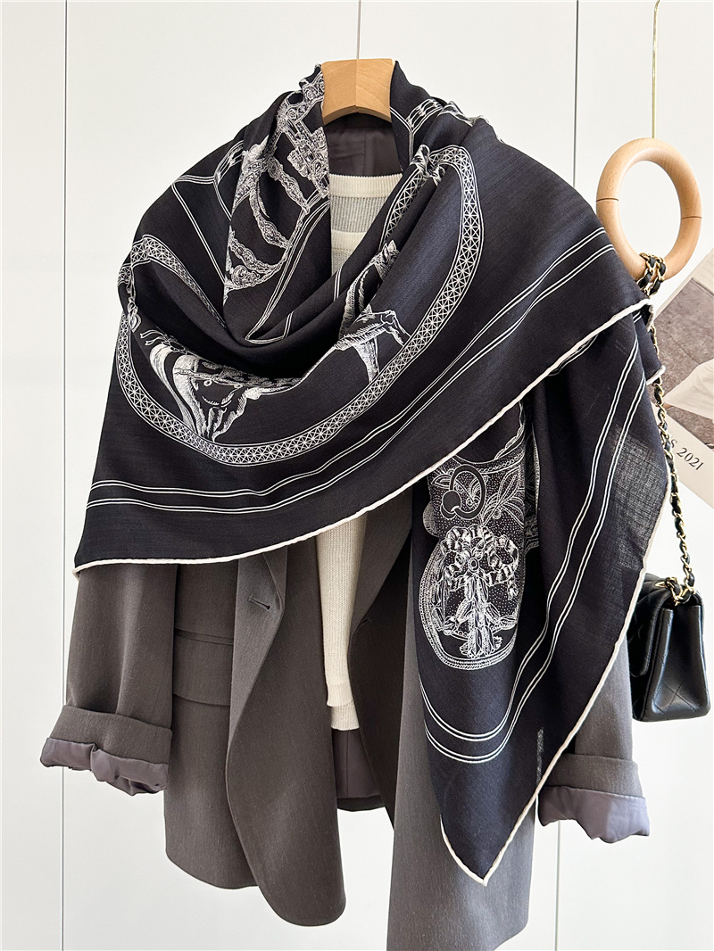 Czarny szalik z mieszanki jedw – Accessories Brand For Women recenzja i cena