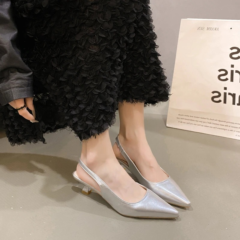 Modne damskie sandały ze szpic – Women'S Accessories Trends 2025 recenzja i cena