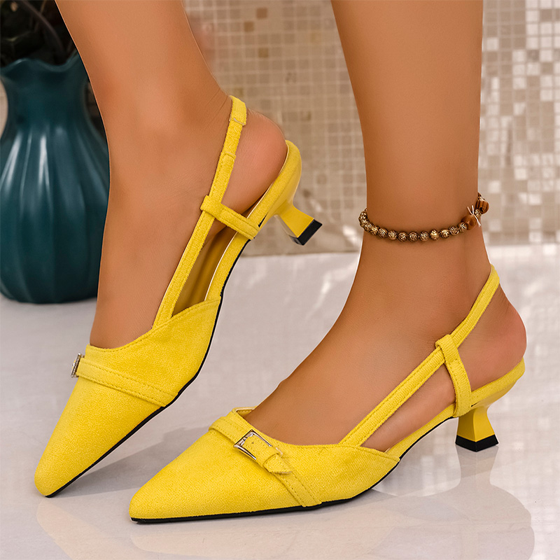 Żółte sandały na wysokim obcas – Women'S Accessories Trends 2025 recenzja i cena